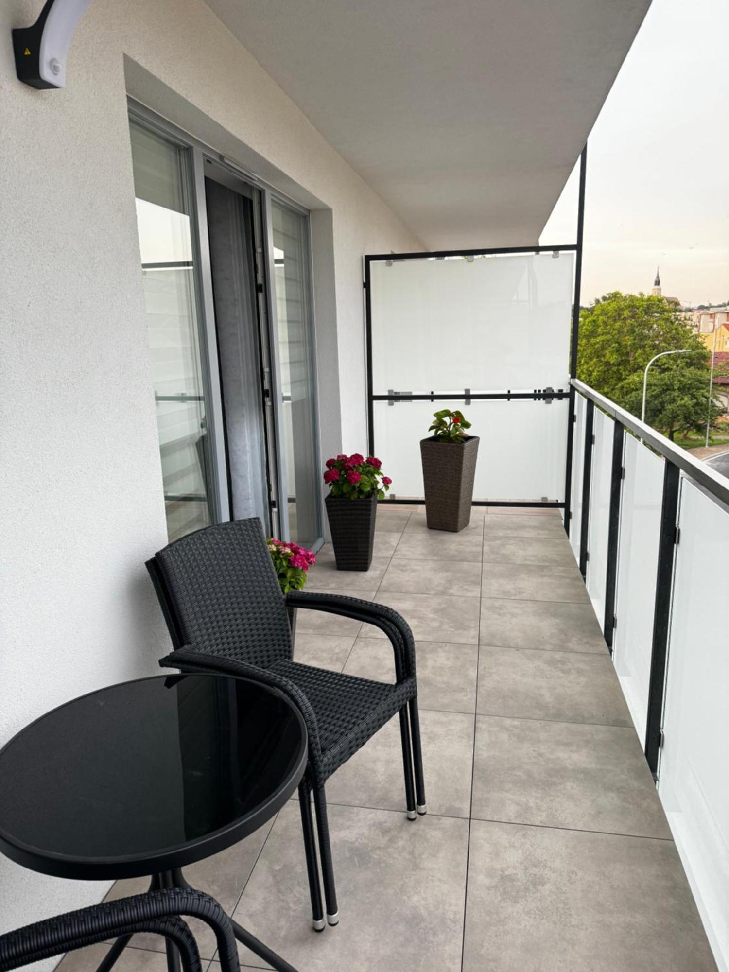Apartament Z Tarasem 23 Boleslawiec  Exterior foto